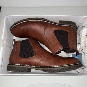 Sonoma Brown Mens Faux Leather Chelsea Boots Size 10.5 - New in Box